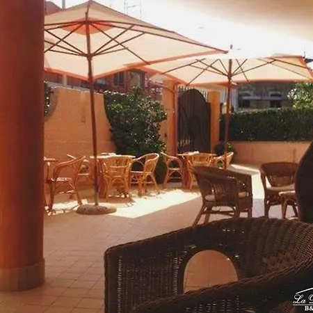 La Dolcevita 3*